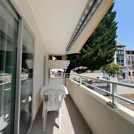 Апартаменты T2 - Acces Et Commerces - Parking Inclus - Fr-1-474-6 *